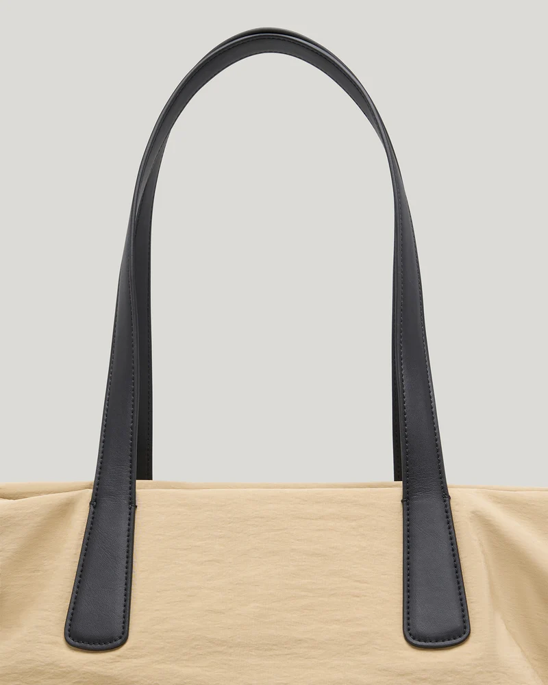 Essence City Tote Beige Trench