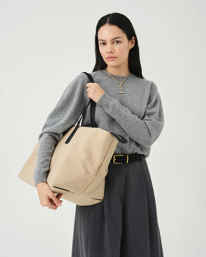 Essence City Tote Large Beige Trench