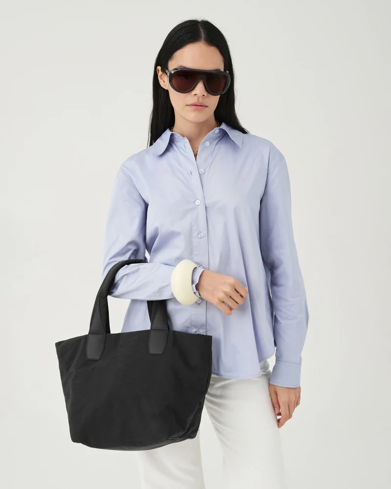 Essence Tote Small Black Trench