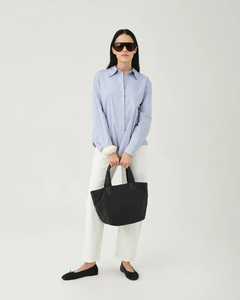 Essence Tote Small Black Trench