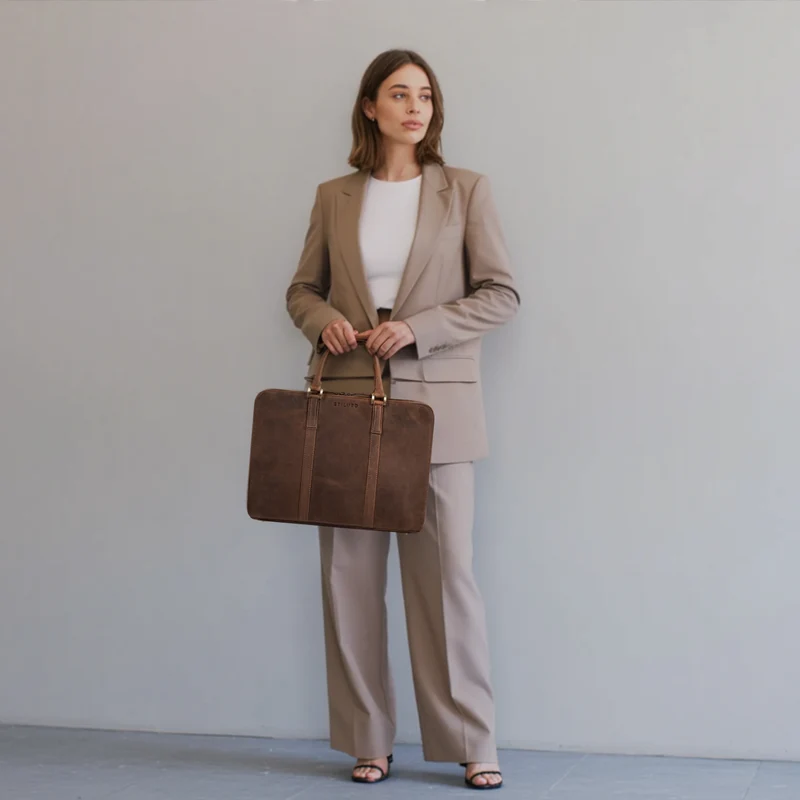 "Leonora" Schmale Aktentasche Damen Leder 15,6 - 16 Zoll Laptoptasche