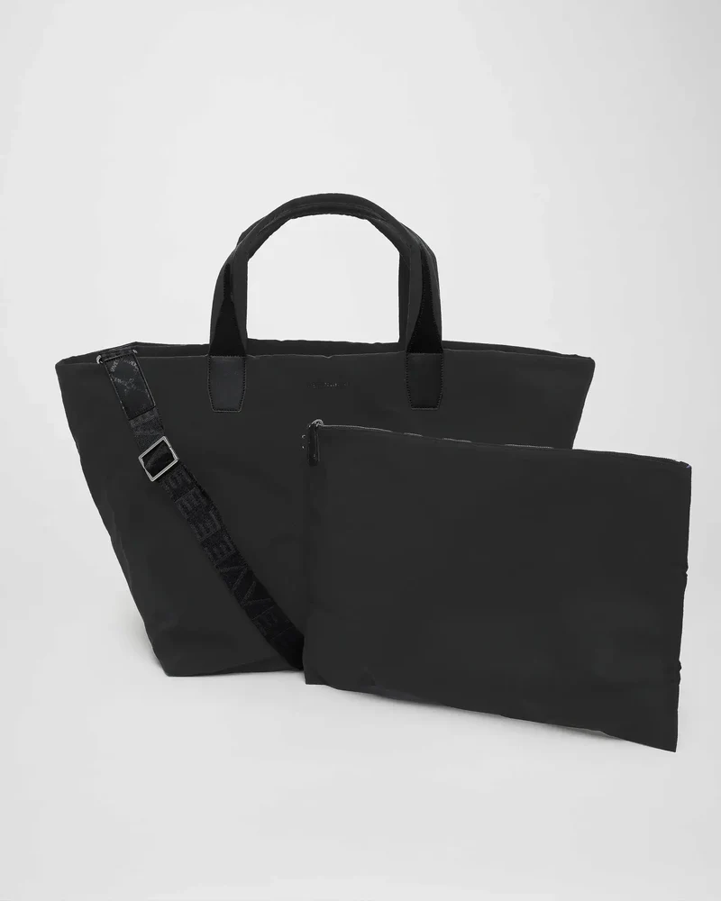 Essence Weekender Black Trench