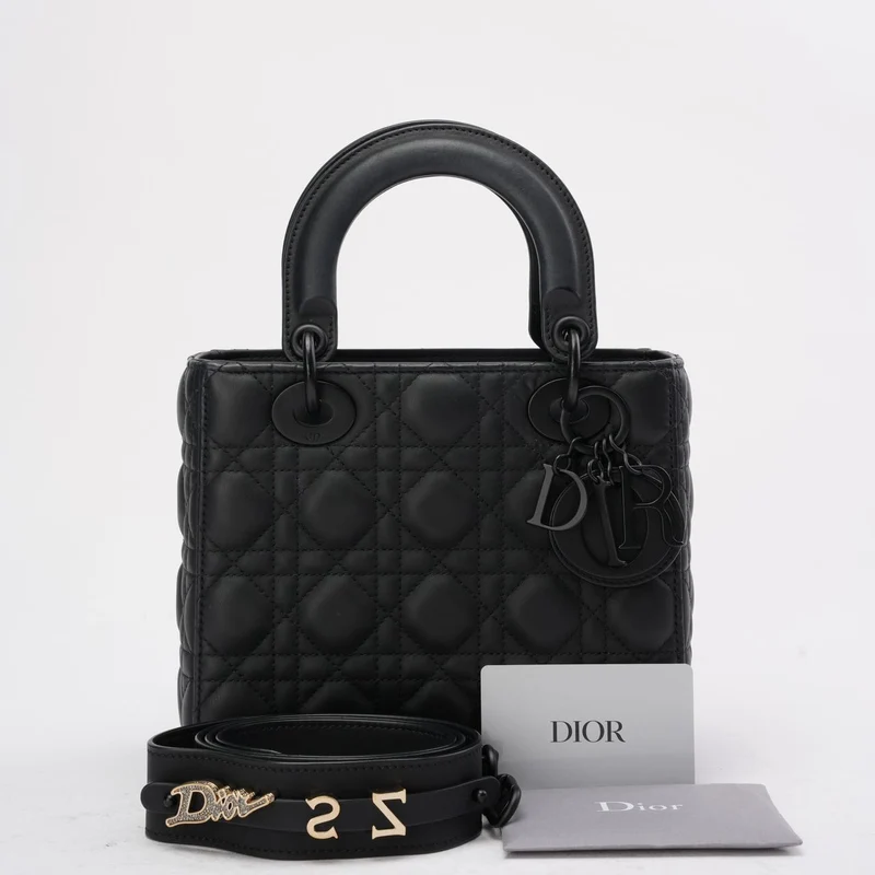 Christian Dior Mattschwarze kleine Lady Dior Tasche 2023