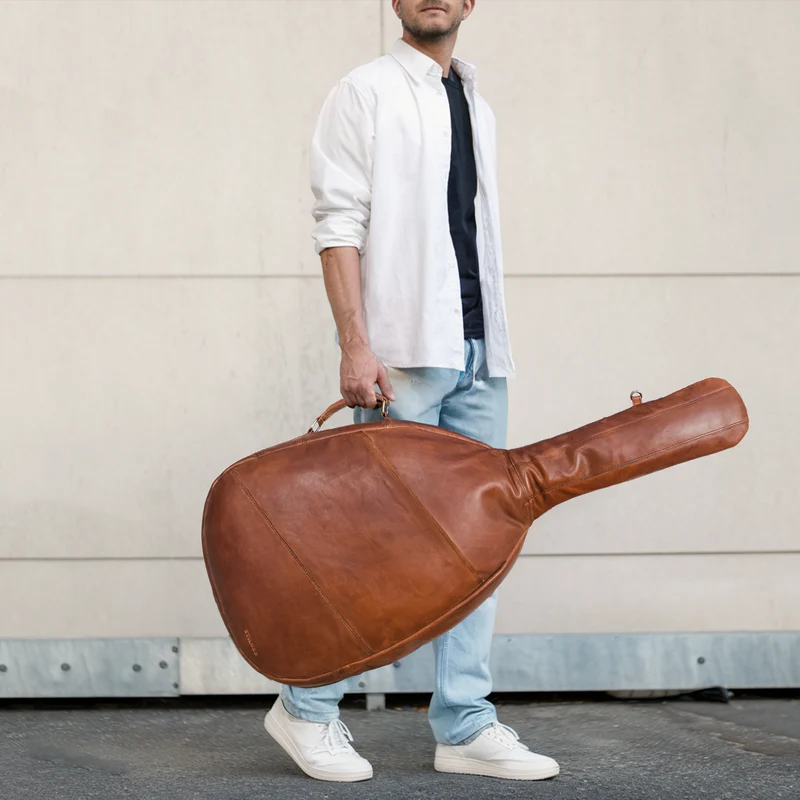 "Elvis" Premium Leder Gitarrentasche für 4/4 Gitarren 39", 40" und 41"