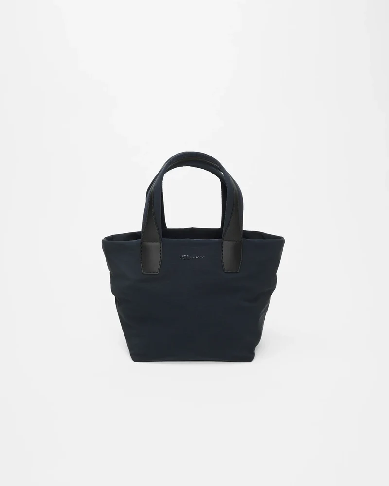 Essence Tote Small Midnight Trench