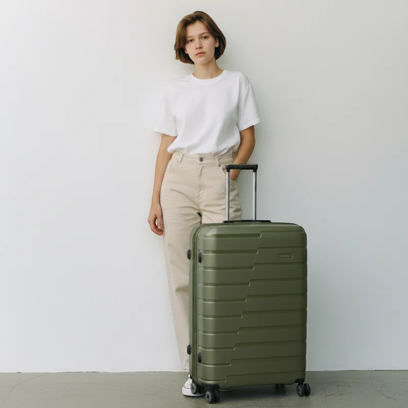 Travelite Air Base 4-Rollen-Trolley L 77 cm -Olive