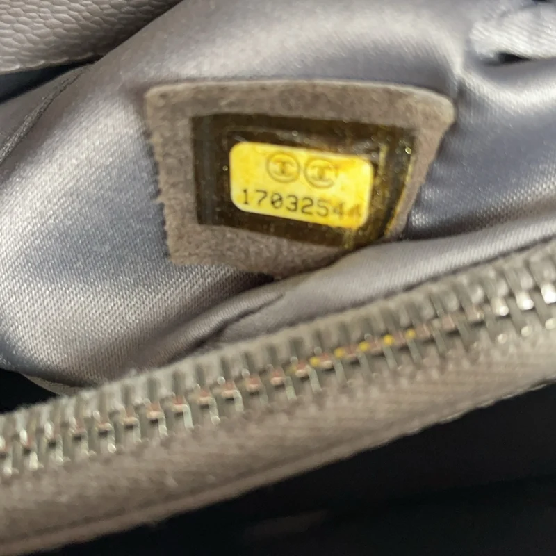 Chanel Grand Shopping Tote (GST) aus grauem Kaviarleder 2012-2013