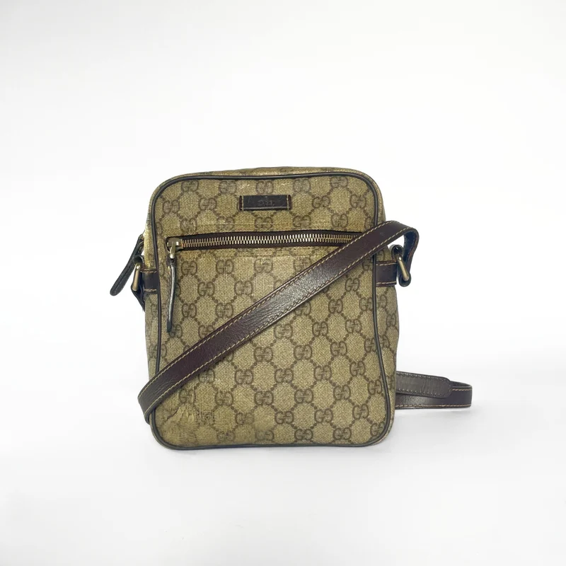Gucci Umhängetasche mit Monogramm-Leinwand