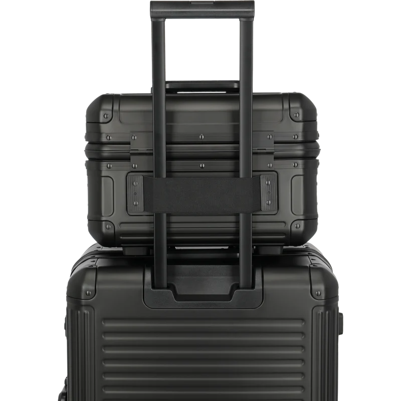 Travelite Next Beauty Case aus Aluminium 38 cm -Schwarz