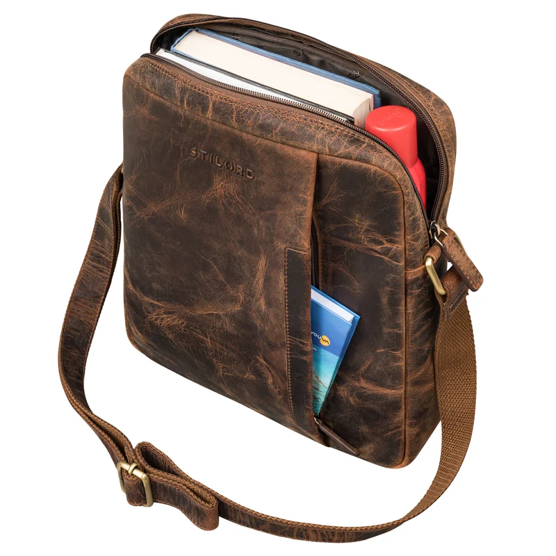 "Sergio" Ledertasche Herren Umhängetasche mittelgroß Tablet 11 Zoll