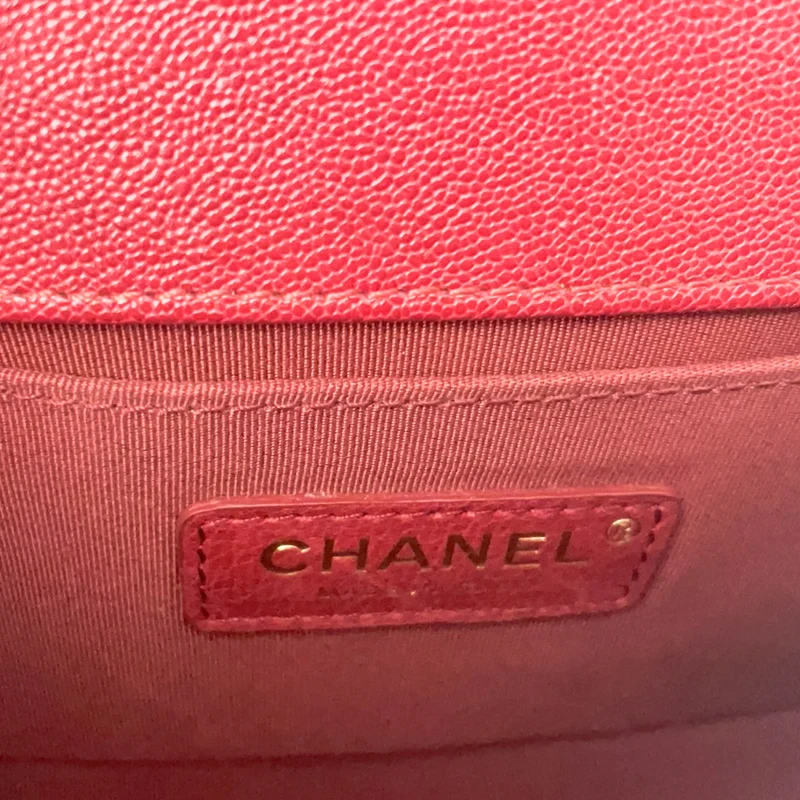 Chanel Burgunderrot Klein Le Boy Caviar 2018-2019