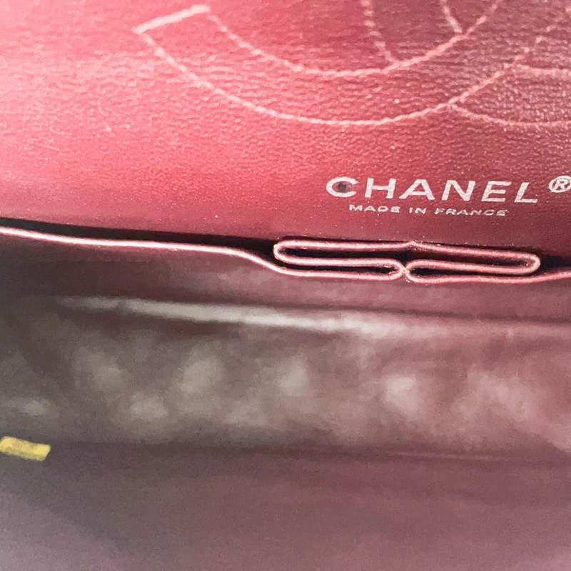 Chanel Burgunderrote klassische Doppel-Flap-Tasche aus Lammleder 2008-2009