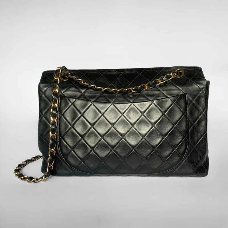 Chanel Classic Flap Bag Maxi Lamsleer