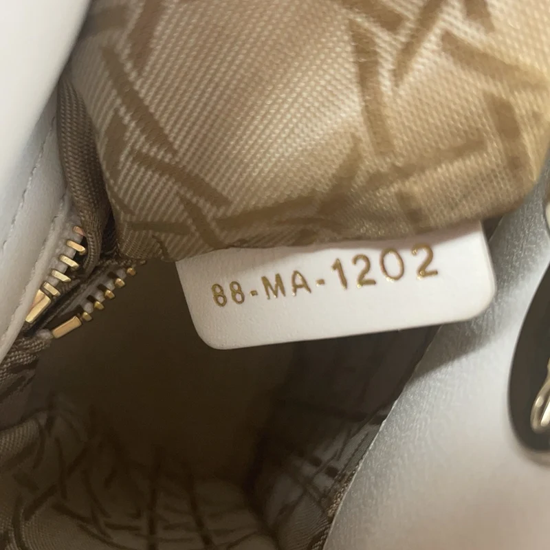 Dior White Small Lady Dior My ABCDior Tasche 2022