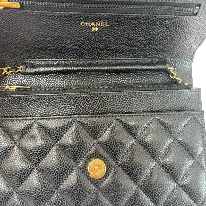Chanel Klassische Geldbörse mit Kette aus schwarzem, gestepptem Kaviarleder 2021