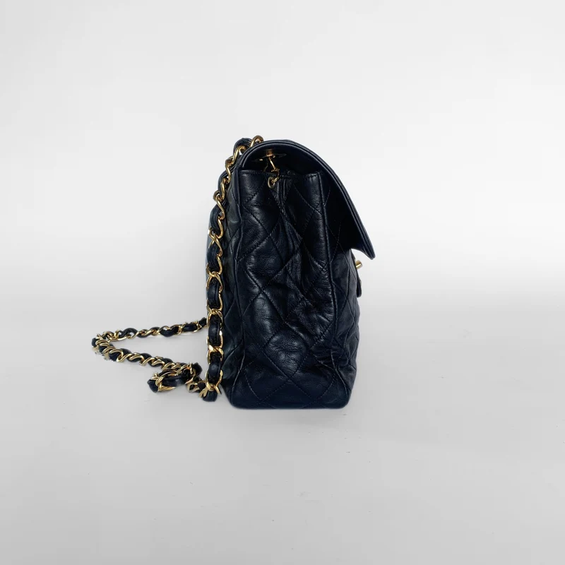 Chanel Classic Flap Bag Maxi Lamsleer