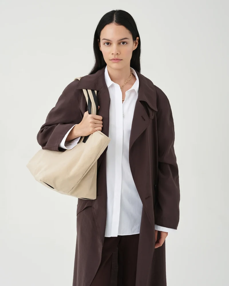 Essence Tote Medium Beige Trench