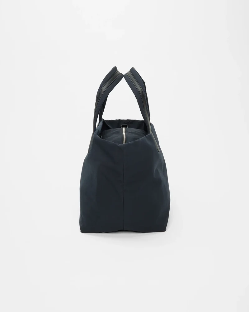 Essence Tote Medium Midnight Trench