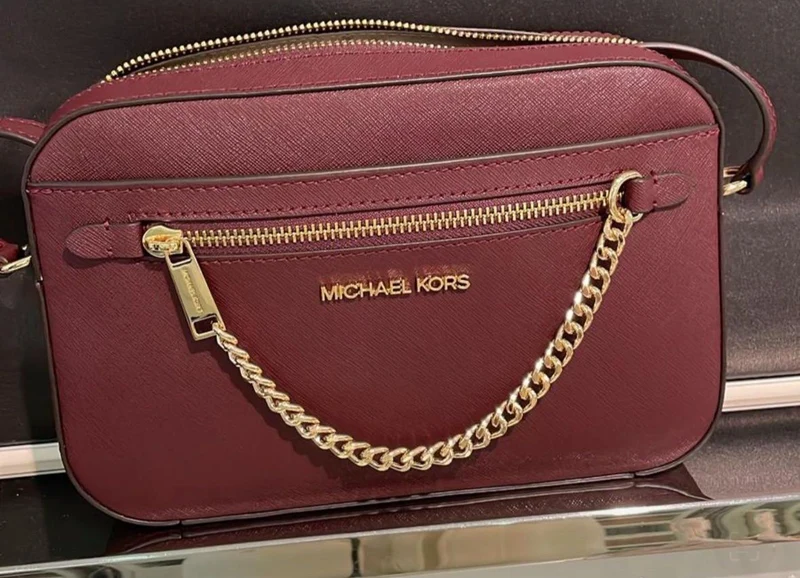 Michael Kors Jet set dunkelrot