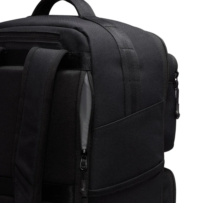 Nike Utility Speed 27 - Rucksack 16" 48.5 cm (black/white)