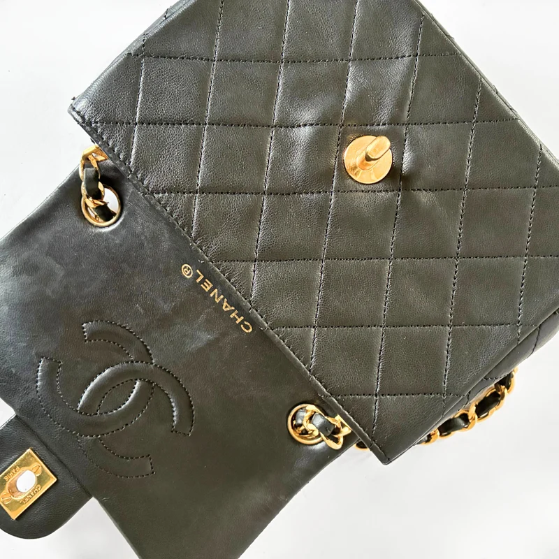 Chanel Classic Flap Bag Mini Lamsleer