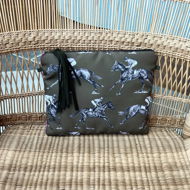 Clutch Bag PFERDESTÄRKEN Khaki & Lila