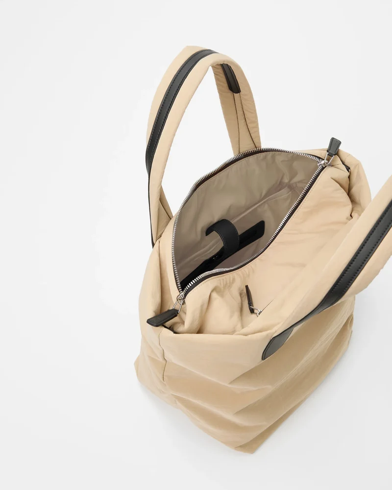Essence Tote Small Beige Trench