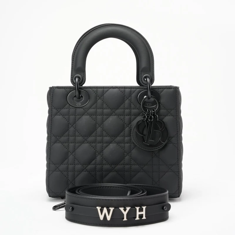 Christian Dior Mattschwarze kleine Lady Dior Tasche 2021