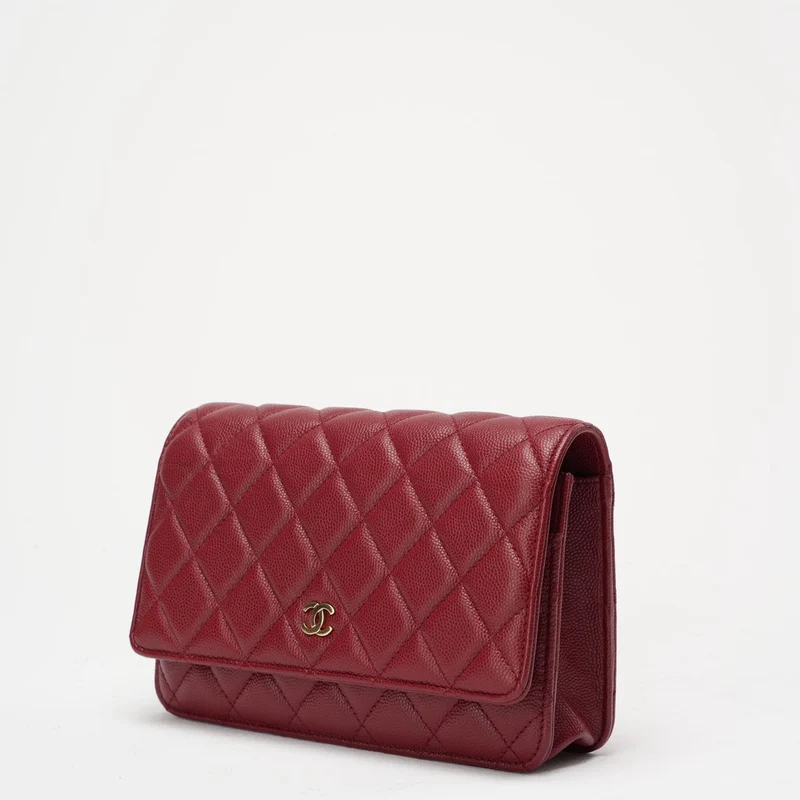 Chanel Burgunderrote Geldbörse mit Kette WOC Caviar 2019