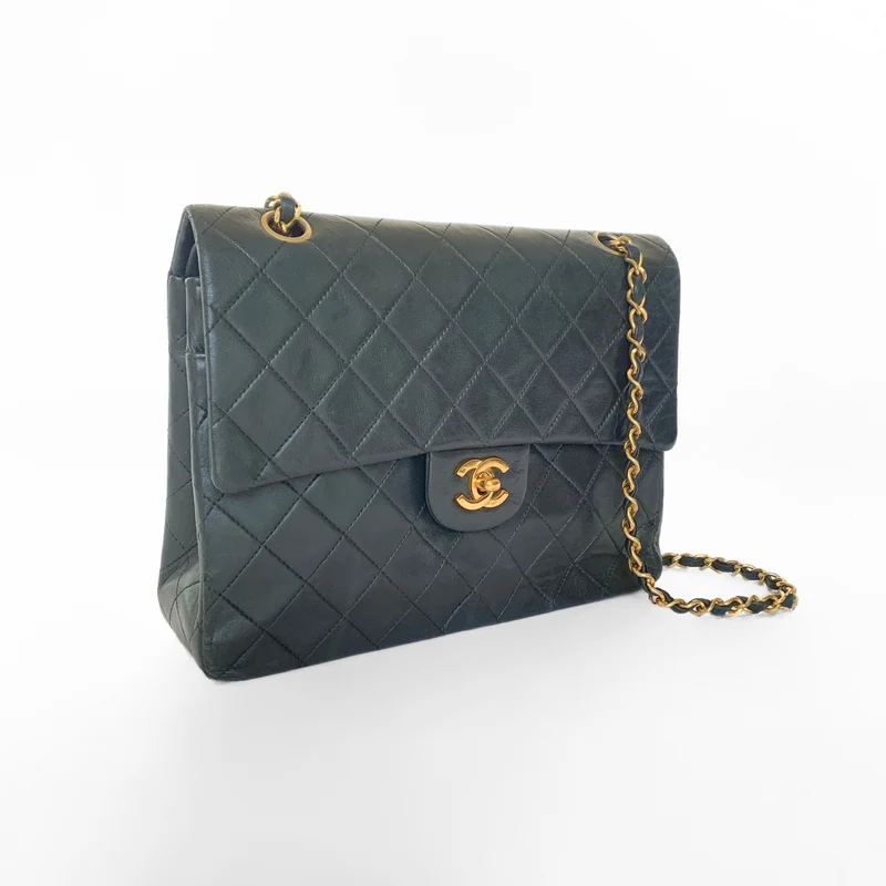 Chanel Classic Flap Bag Middelgroot lamsleer