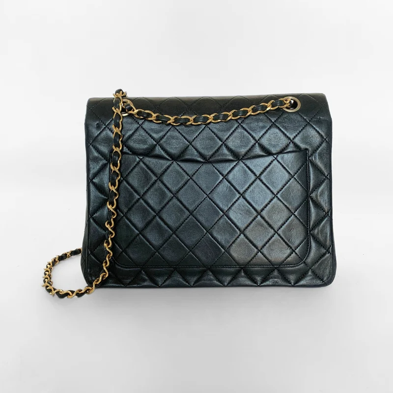 Chanel Classic Flap Bag Middelgroot lamsleer
