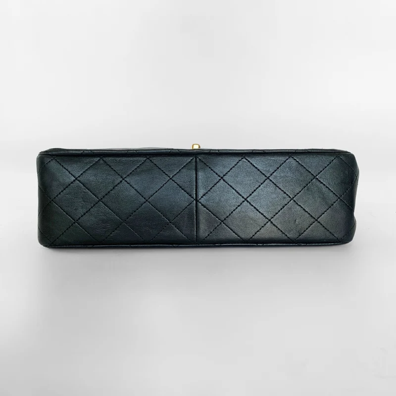 Chanel Classic Flap Bag Middelgroot lamsleer