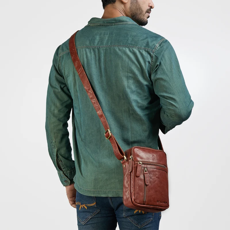 "Zelus" Elegante Schultertasche Herren Leder Klein