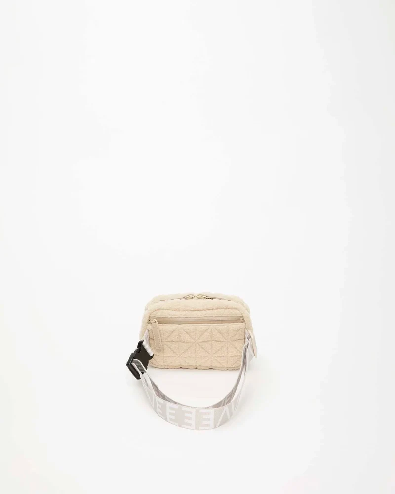Vee Belt Bag Cream Sherpa