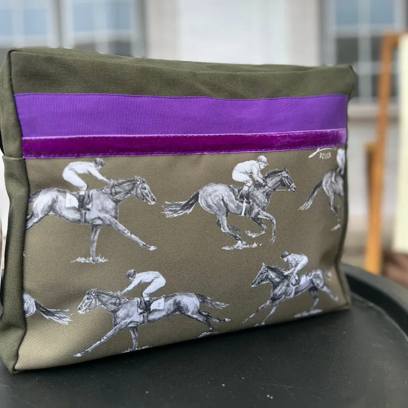 Kulturtasche -L- Pferdestärken Khaki & Lila