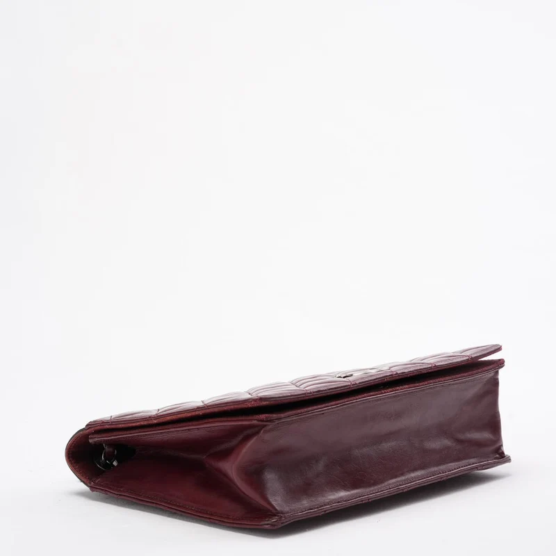 Chanel Ballerine Flap Bag aus burgunderrotem und schwarzem Lammleder, 2004