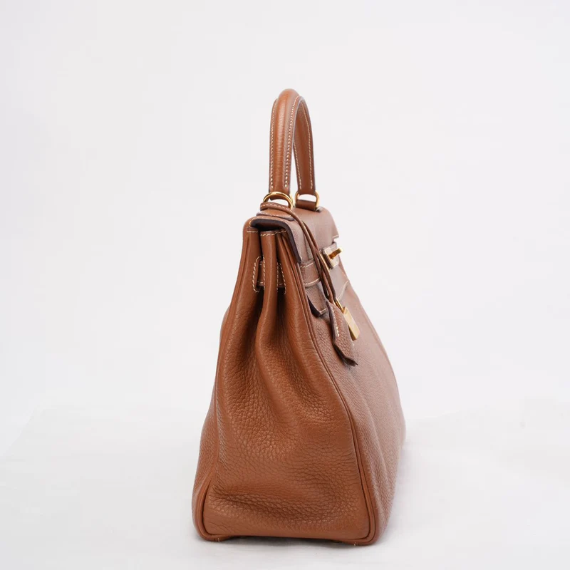 Hermès Kelly 32 cm Tasche aus goldenem Clemence-Leder mit goldener Hardware 2015