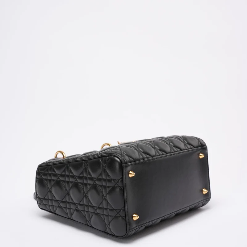 Christian Dior Lady Dior Mittlere Tasche Schwarzes Lammleder