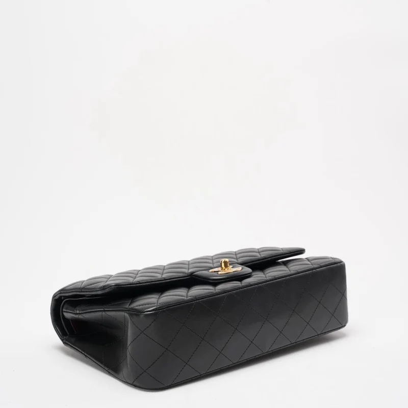 Chanel Schwarze Doppelklappe Tasche Medium Lammleder