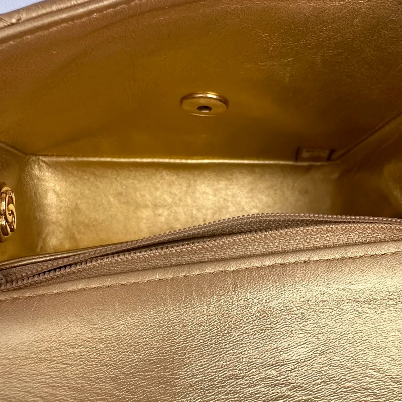 Chanel Goldene Vintage Mini-Flap-Quadrat-Tasche 2000er