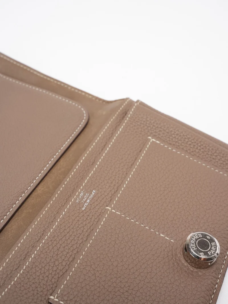 Hermès Hermes Dogon GM Togo Long Wallet Etoupe (Taupe)