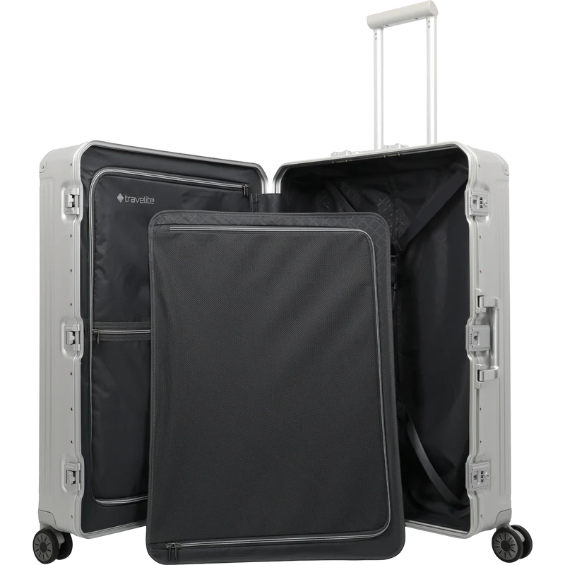 Travelite Next 4-Rollen-Trolley aus Aluminium 77 cm -Silber