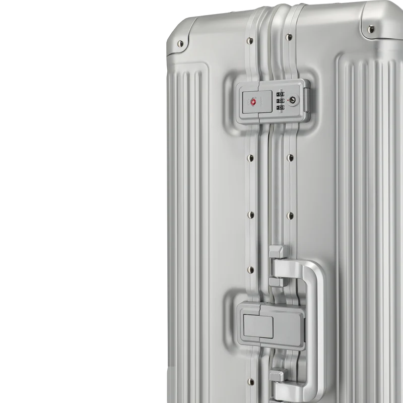 Travelite Next 4-Rollen-Trolley aus Aluminium 77 cm -Silber