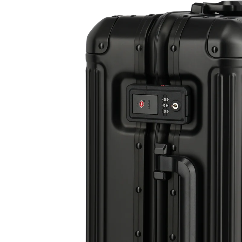 Travelite Next 4-Rollen-Kabinentrolley aus Aluminium 55 cm -Schwarz