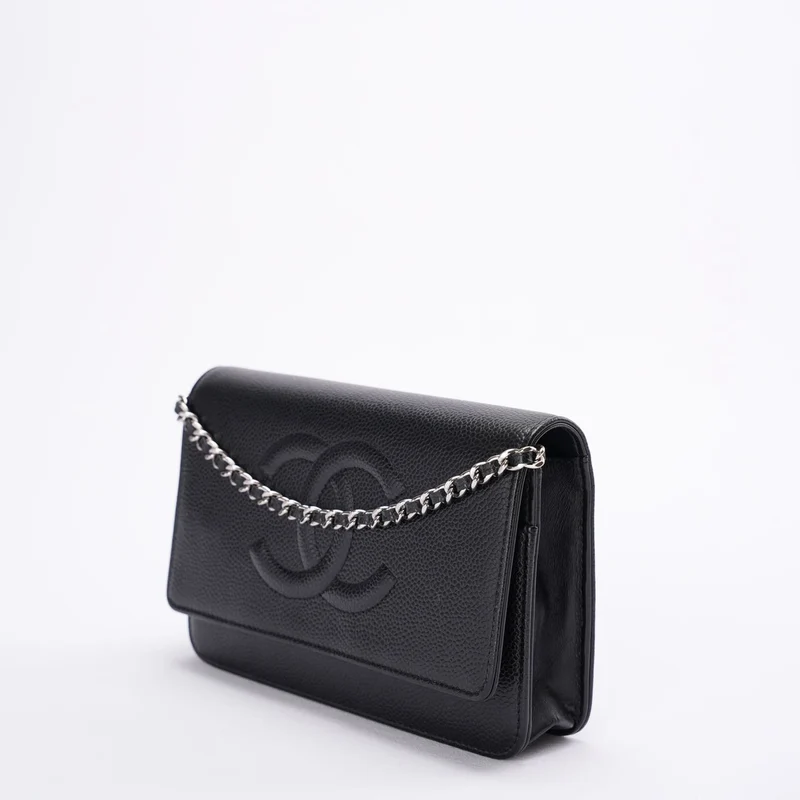 Chanel Geldbörse mit Kette, großes CC-Logo, schwarzes Kaviarleder