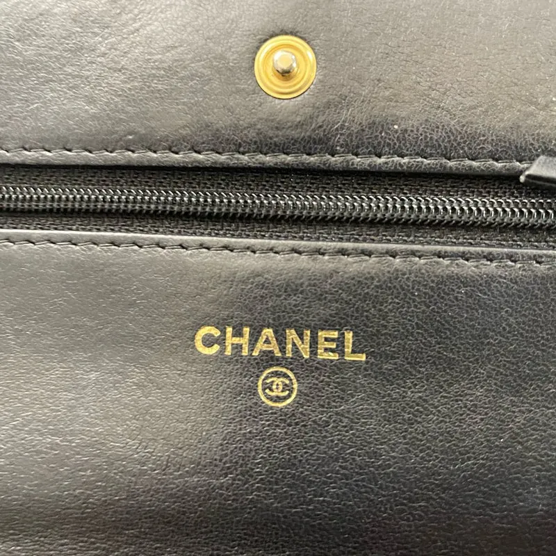 Chanel Wallet On Chain (Woc) Tasche Schwarz aus Lammleder mit goldener Hardware