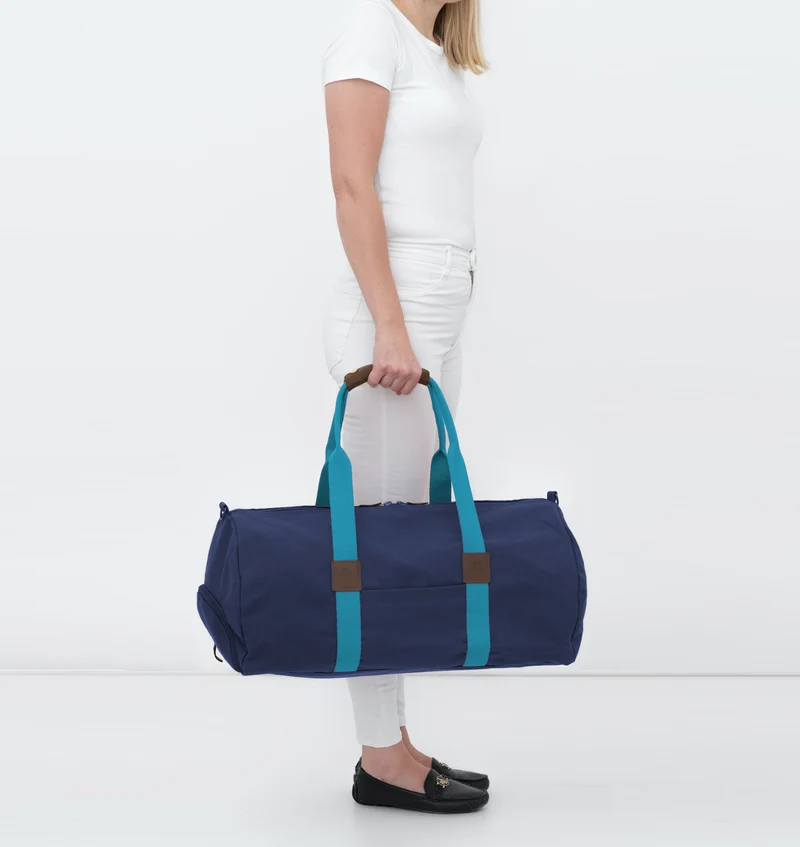 Dufflebag -M- NAVY mit türkisem Gurtband