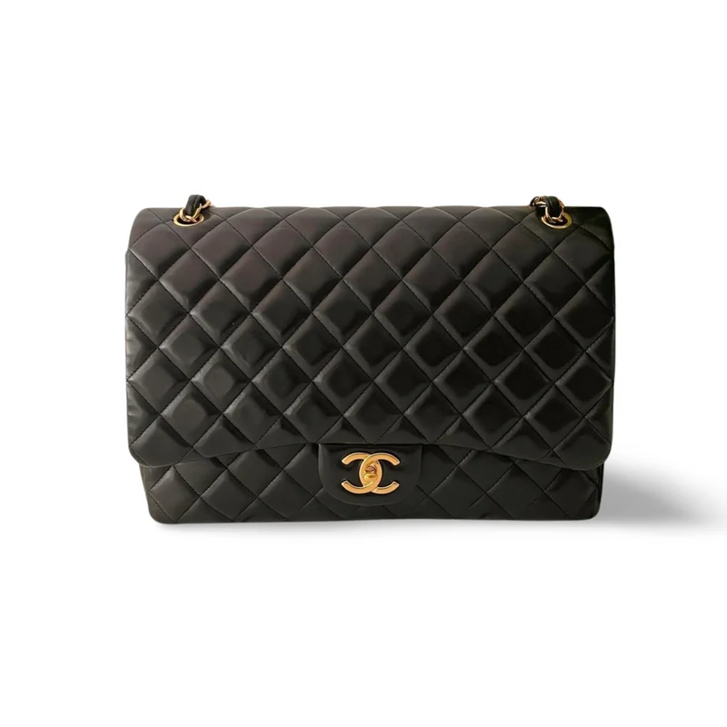 Schwarze klassische Maxi-Tasche mit Doppelklappe von Chanel mit goldener Hardware