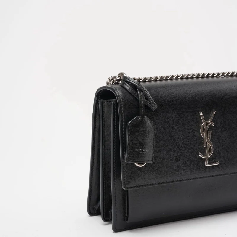 Saint Laurent Schwarzes Kalbsleder Mittleres Monogramm Sonnenuntergang