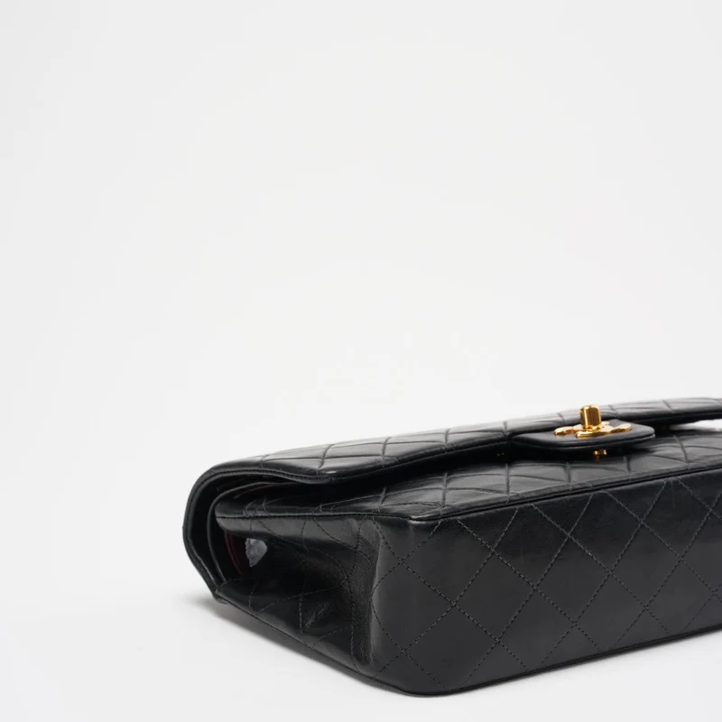 Chanel Vintage Timeless Flap Bag Schwarz Medium 24K Gold Hardware